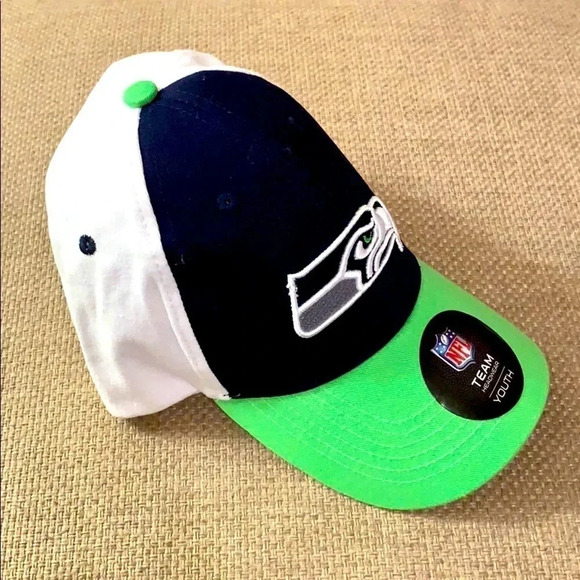 Seattle Seahawks Snapback Cap NFL Youth Size XL New - Picture 1 of 9